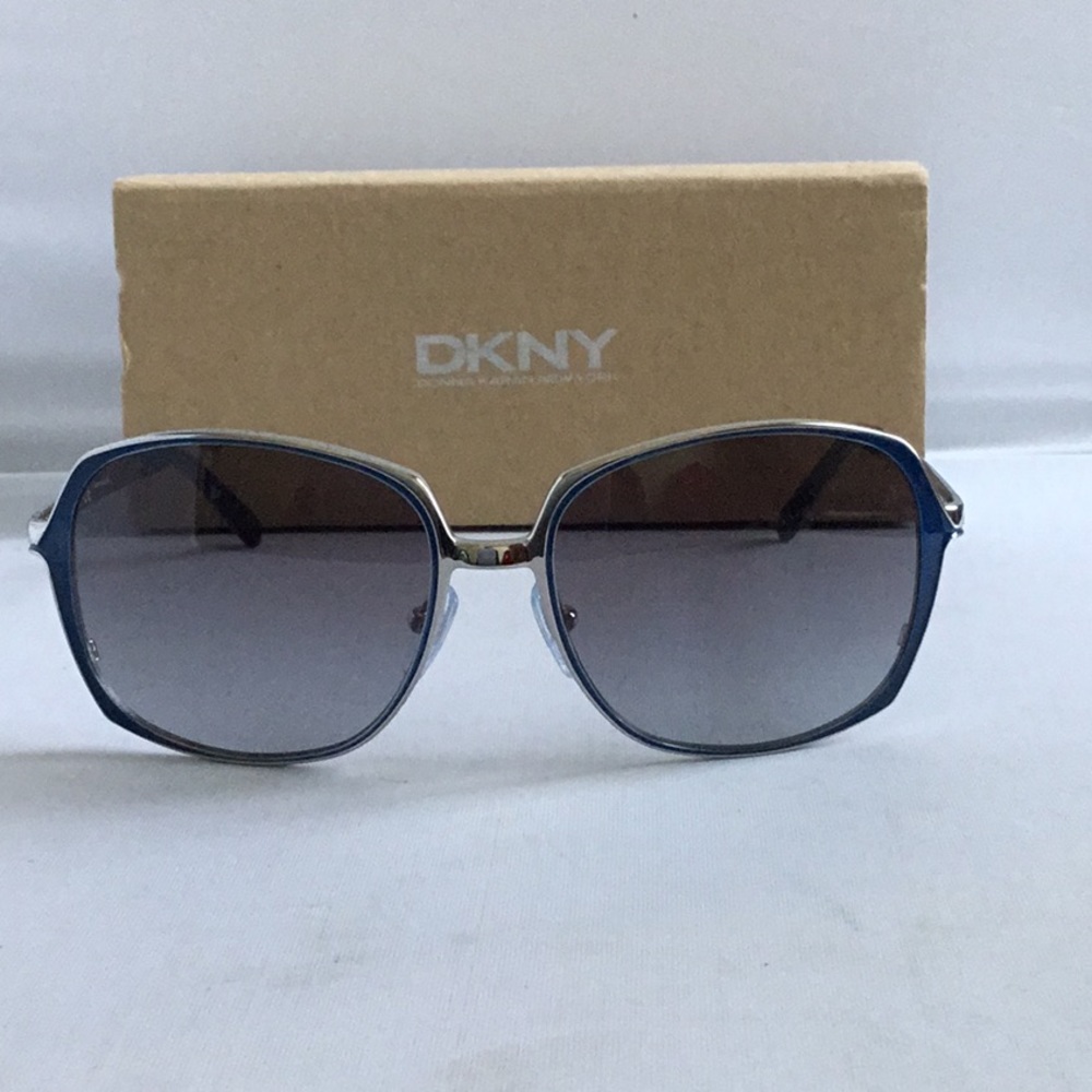 DKNY LADIES SUNGLASSES. - Picture 2 of 7
